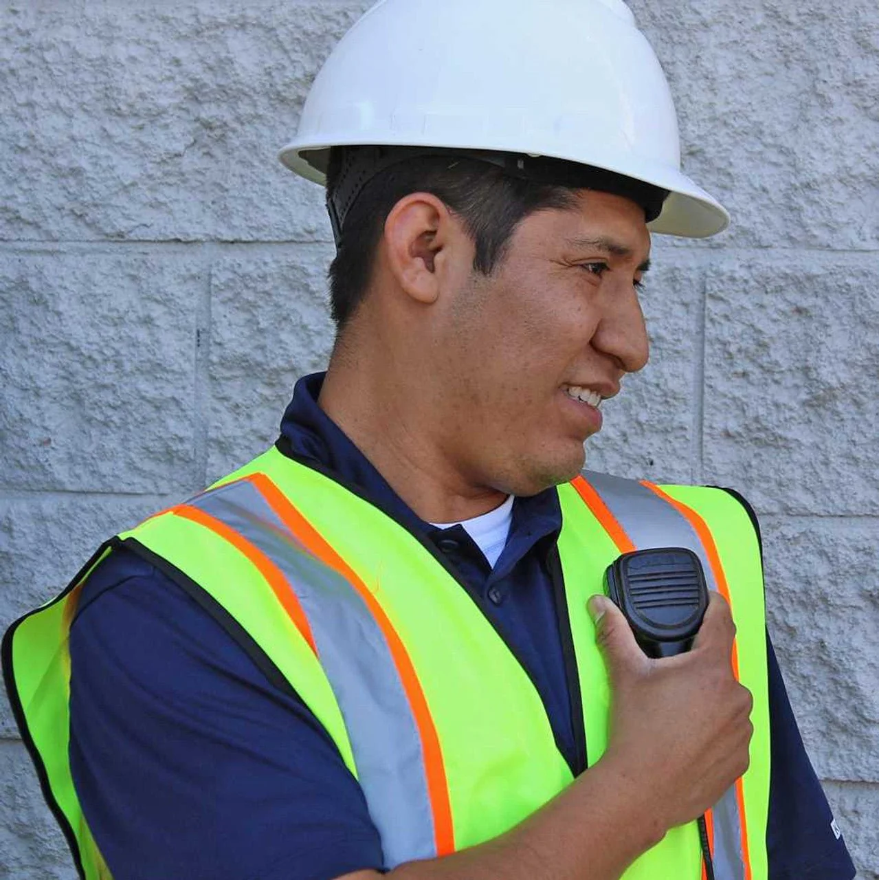 bravo-waterproof-remote-speaker-microphone-fits-motorola-dual-pin-531079 | Radio Industries Australia